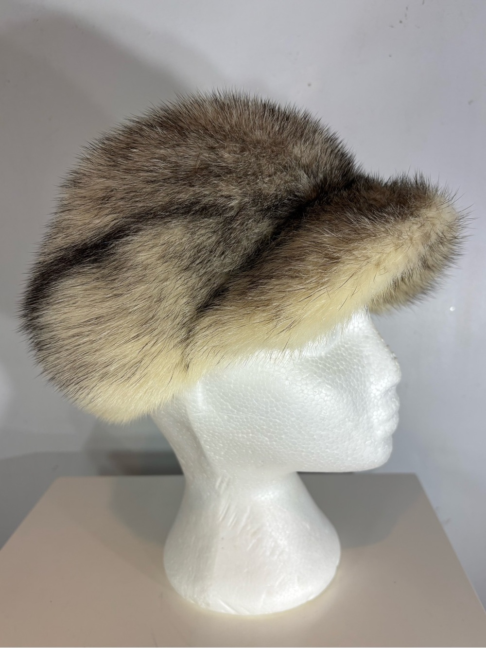 Vintage Genuine Fur Brimmed Hat – Vittoria